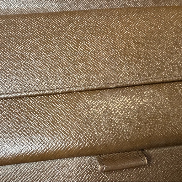 Louis Vuitton Damier Ebene Wallet - Picture 8 of 10